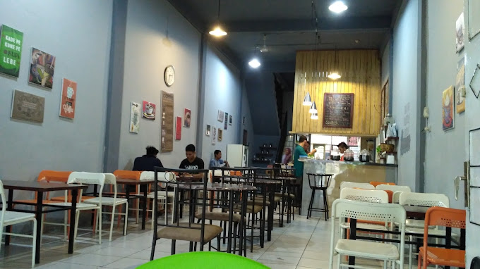 makanan populer Kota SubulussalamSesuki Kupi bar